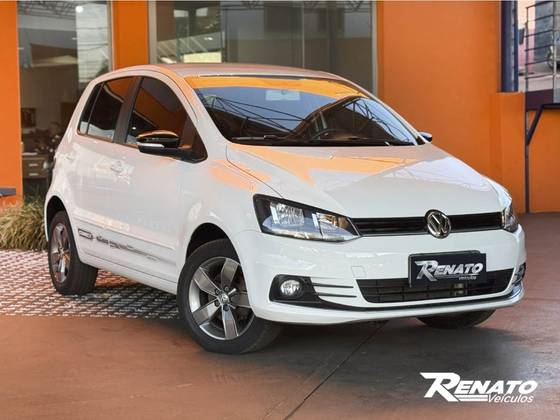 VOLKSWAGEN FOX 1.6 MSI TOTAL FLEX CONNECT 4P MANUAL VOLKSWAGEN FOX 1.6 MSI TOTAL FLEX CONNECT 4P MANUAL